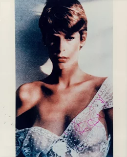 Jamie Lee Curtis autograph