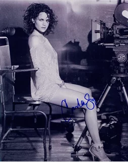 Carla Gugino autograph