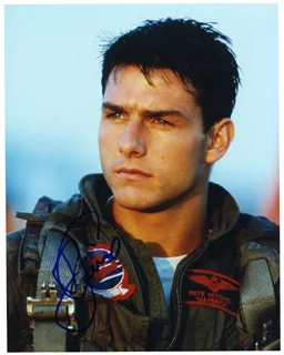 Tom Cruise autograph