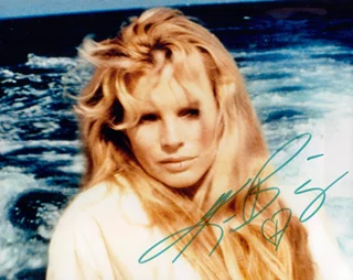 Kim Basinger autograph