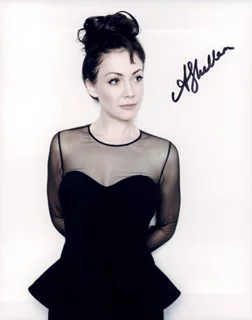 Anna Skellern autograph