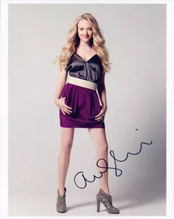 Amanda Seyfried autograph