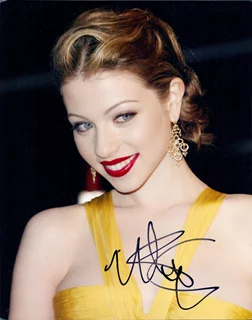 Michelle Trachtenberg autograph