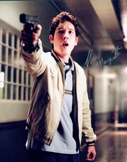 Chris Marquette autograph