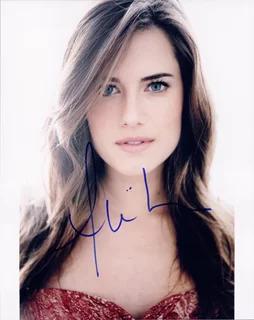 Allison Williams autograph