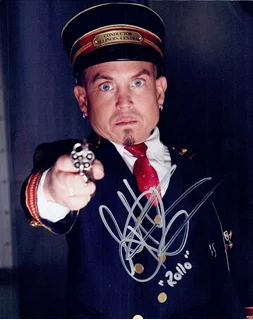 Martin Klebba autograph