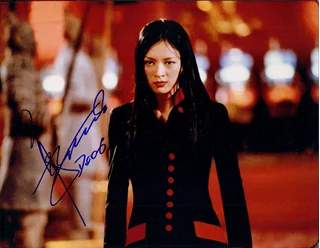 Ziyi Zhang autograph