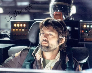 Tom Skerritt autograph