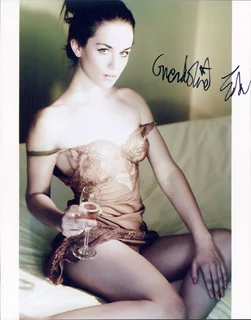 Gwendoline Taylor autograph