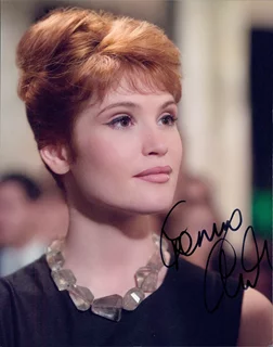 Gemma Arterton autograph