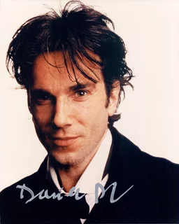 Daniel Day Lewis autograph