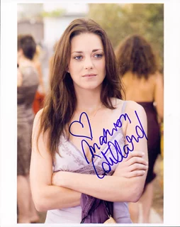 Marion Cotillard autograph