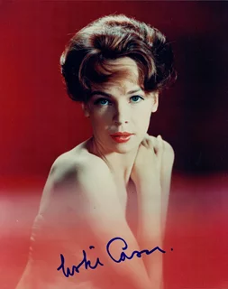 Leslie Caron autograph