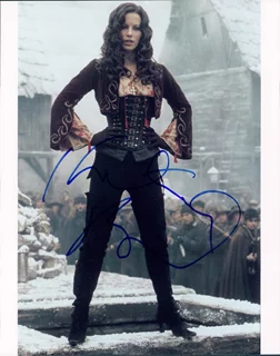 Kate Beckinsale autograph