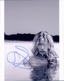 Jennifer Lawrence autograph