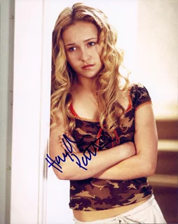Hayden Panettiere autograph