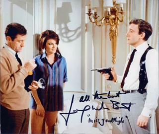 Jacqueline Bisset autograph