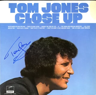 Tom Jones autograph