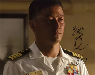 Tadanobu Asano autograph