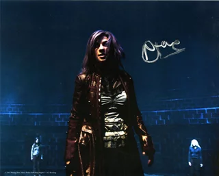 Natalia Tena autograph