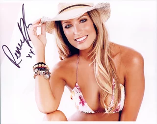 Renee Bargh autograph