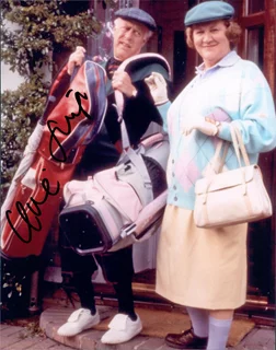 Clive Swift autograph