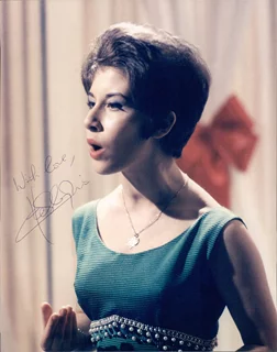 Helen Shapiro autograph