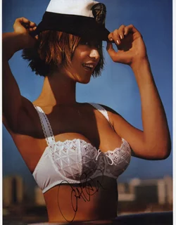Catherine Bell autograph