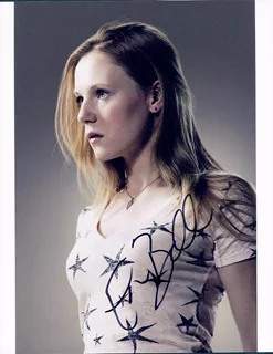 Emma Bell autograph