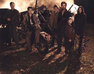 Falling Skies autograph