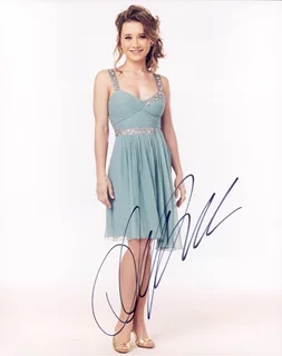 Olesya Rulin autograph