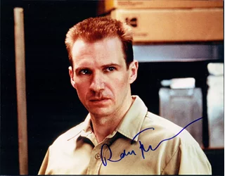 Ralph Fiennes autograph