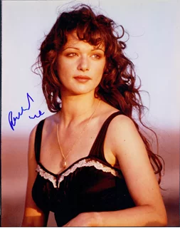 Rachel Weisz autograph