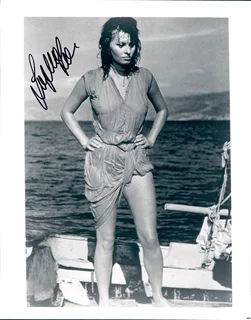 Sophia Loren autograph