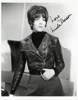 Linda Thorson autograph