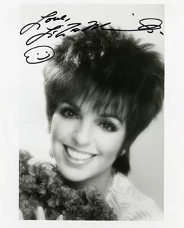 Liza Minnelli autograph