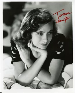 Teresa Wright autograph