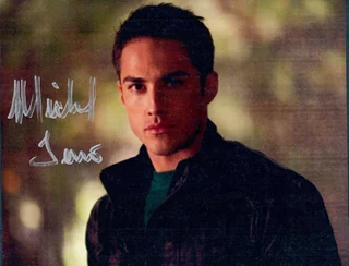 Michael Trevino autograph