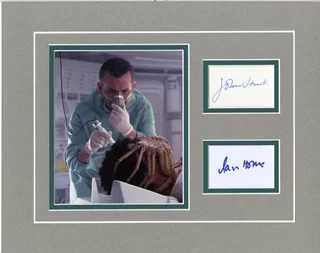 Alien autograph