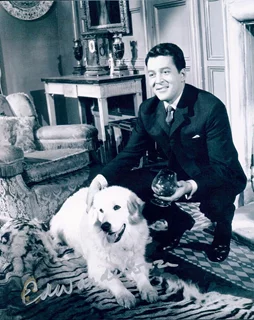 Edward de Souza autograph