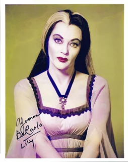 Yvonne DeCarlo autograph