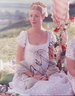 Gwyneth Paltrow autograph