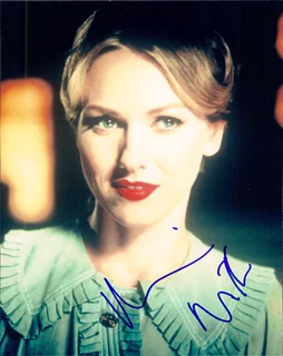 Naomi Watts autograph