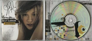 Kelly Clarkson autograph