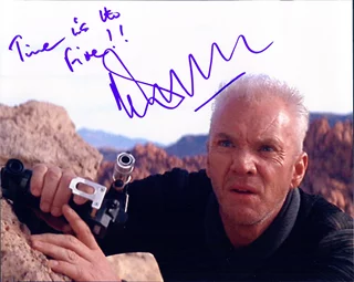 Malcolm McDowell autograph