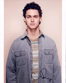 Connor Buckley autograph