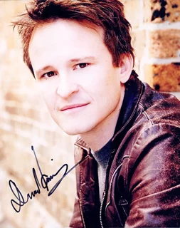 Damon Herriman autograph