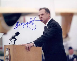 Gregory Itzin autograph