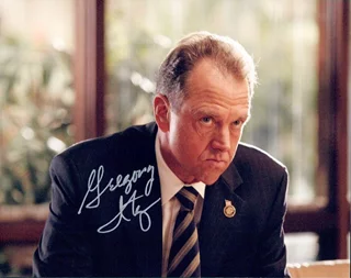 Gregory Itzin autograph