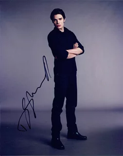 Dominic Sherwood autograph